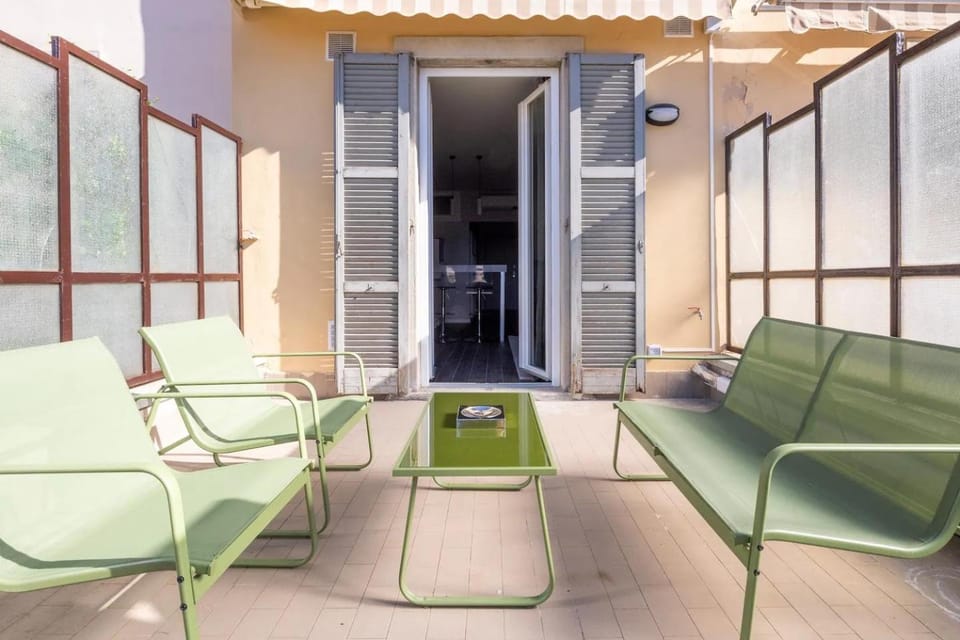 View (from property/room), Balcony/Terrace