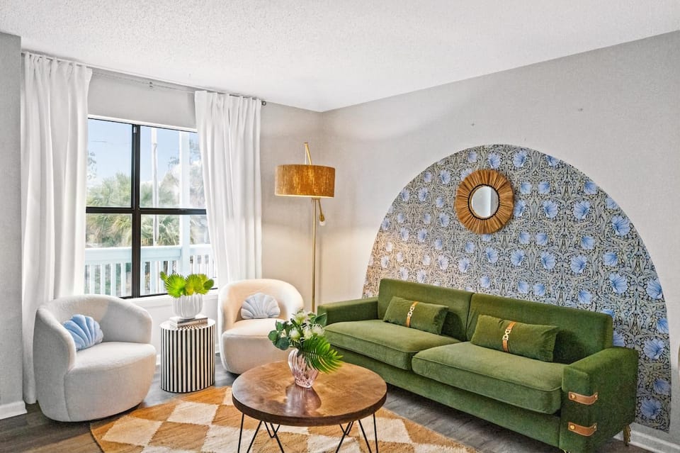 Living room, Decorative detail, Seating area, Street view, Quiet street view
