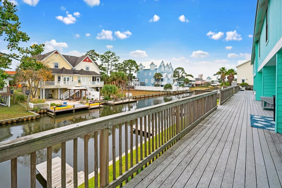 Fishing, View (from property/room), Balcony/Terrace, Lake view