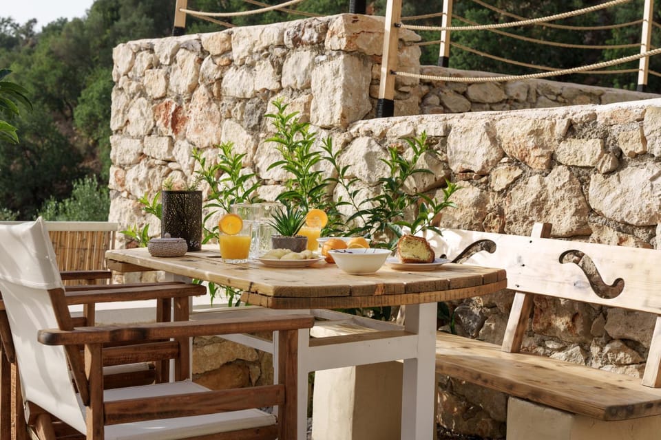 Day, View (from property/room), Balcony/Terrace, Dining area