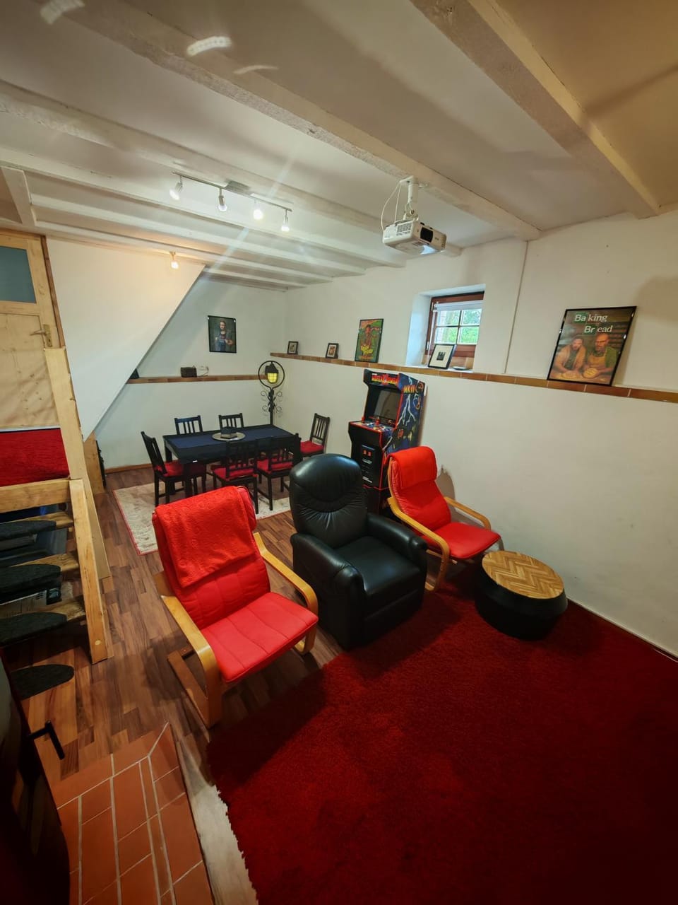 Communal lounge/ TV room, TV and multimedia