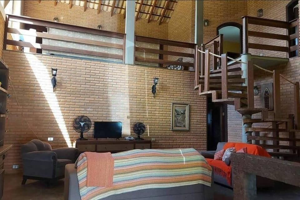 Épic House Casa de Campo Cinematográfica com Piscina House in State of Paraná