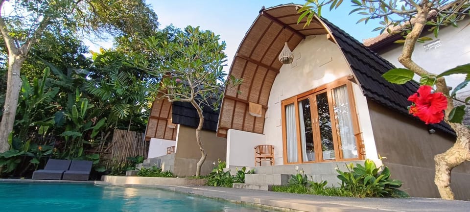 Property building, View (from property/room), Bedroom, Pool view, Swimming pool