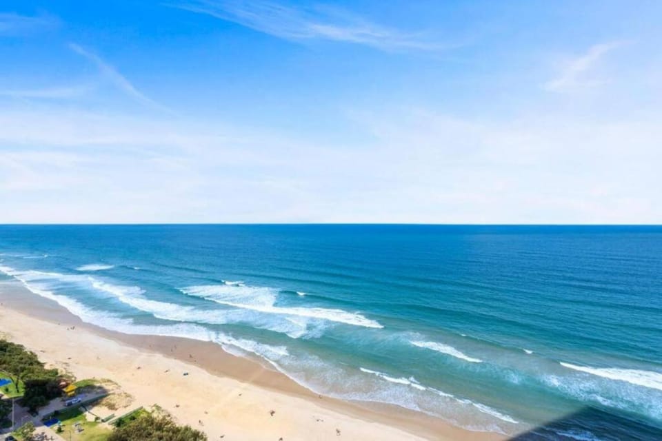 Level 29 - OceanFront 2B at Imperial Surf - Hosted by Coastal Letting Co. Apartment in Surfers Paradise
