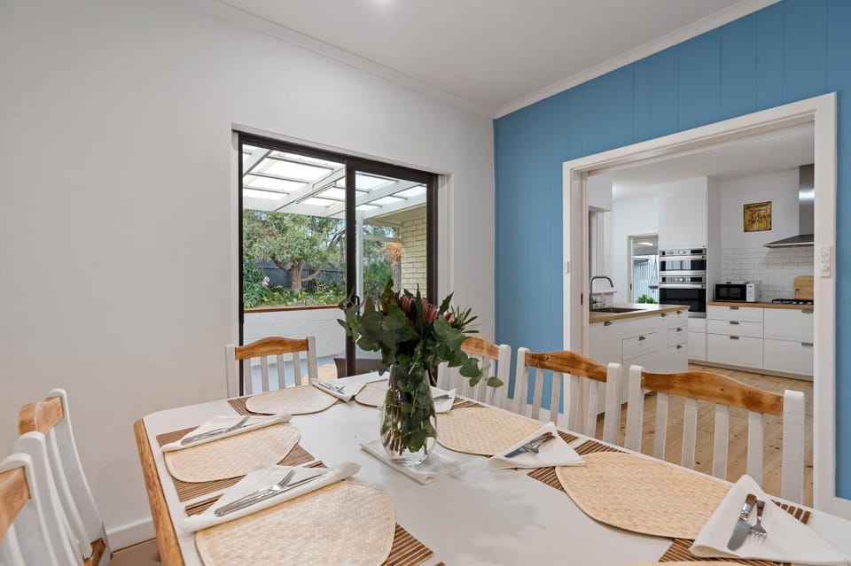Relaxed Family Beach House - No Linen Included House in Port Elliot