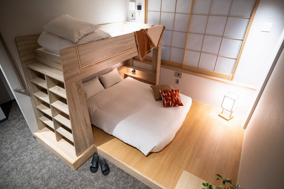 Bed, Photo of the whole room, Bedroom, bunk bed