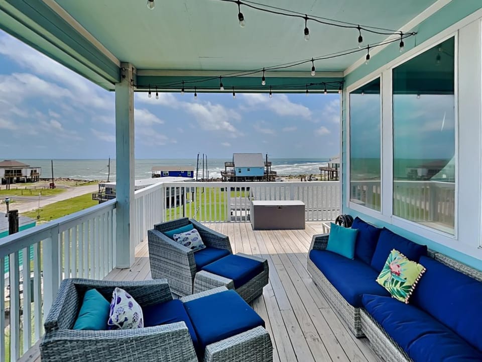 Balcony/Terrace, Seating area, Sea view, furniture