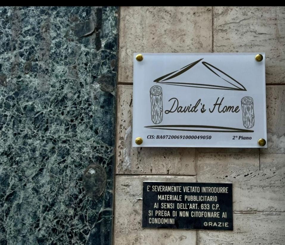 DAVID'S Home Apartment in Bari