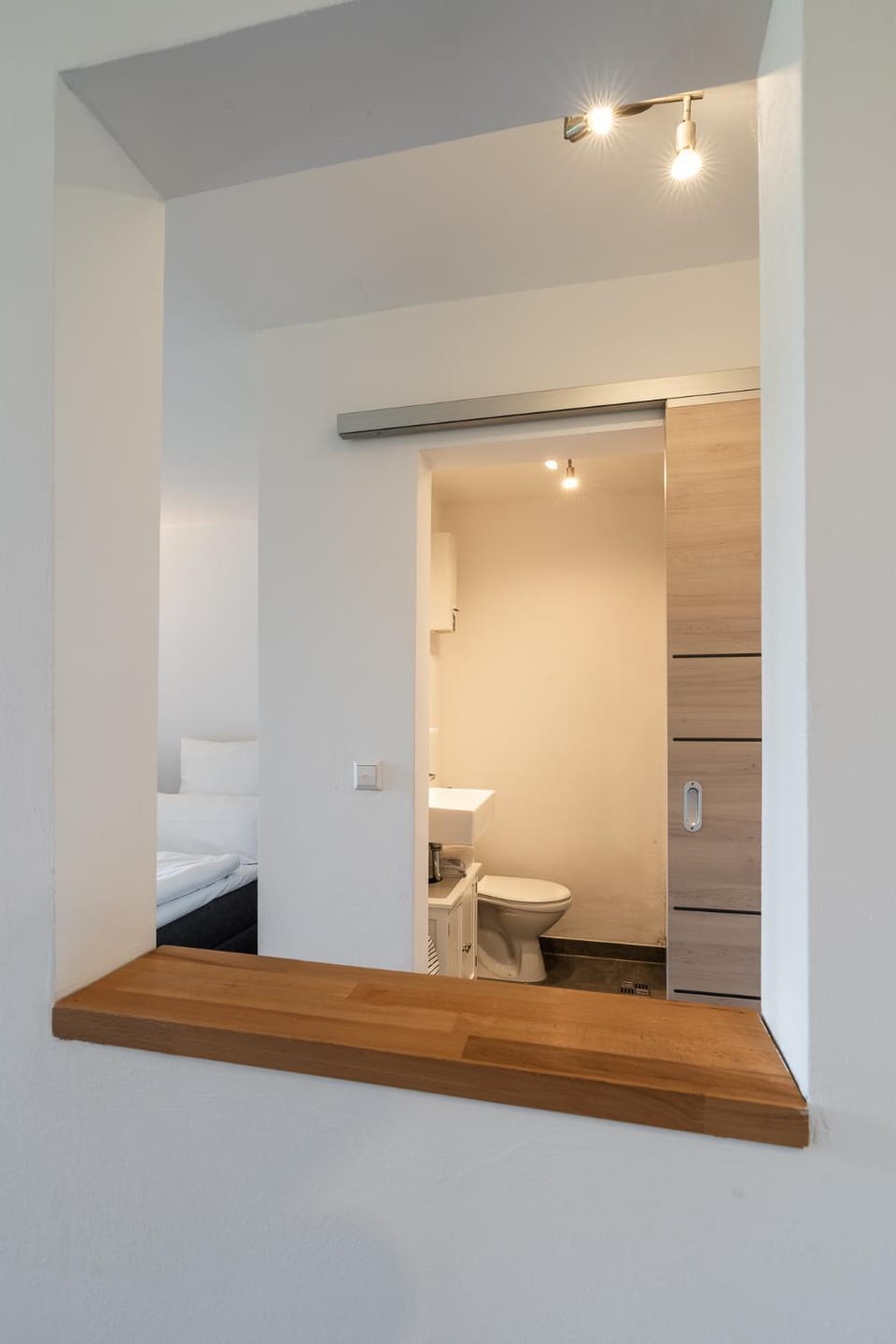 Bathroom, Photo of the whole room