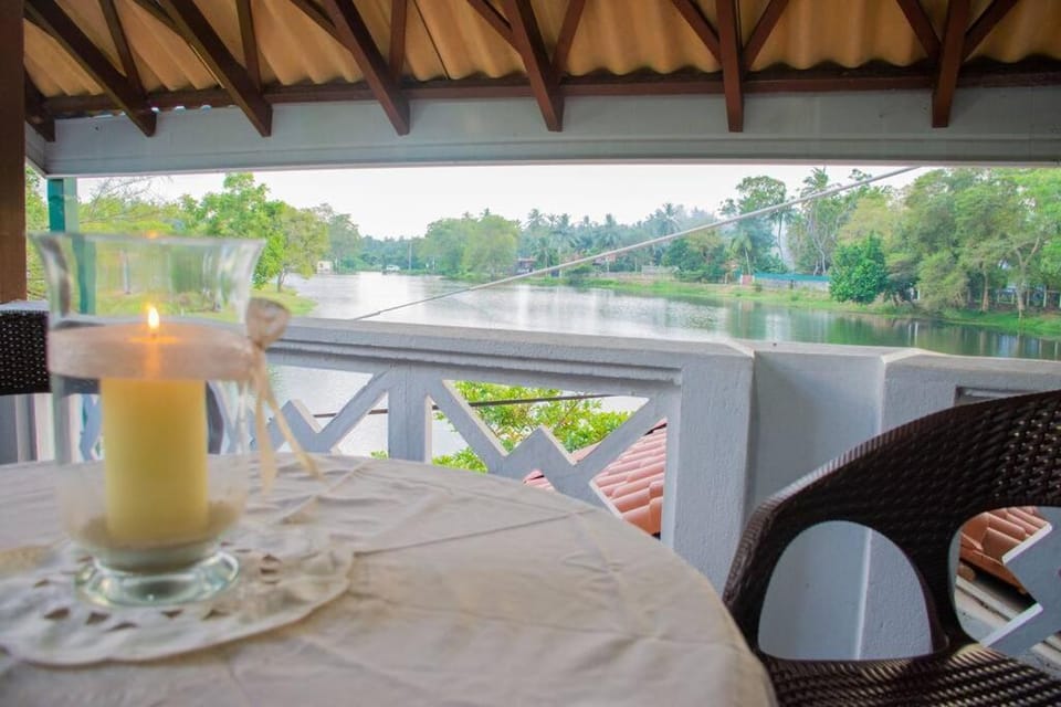 Balcony/Terrace, Lake view