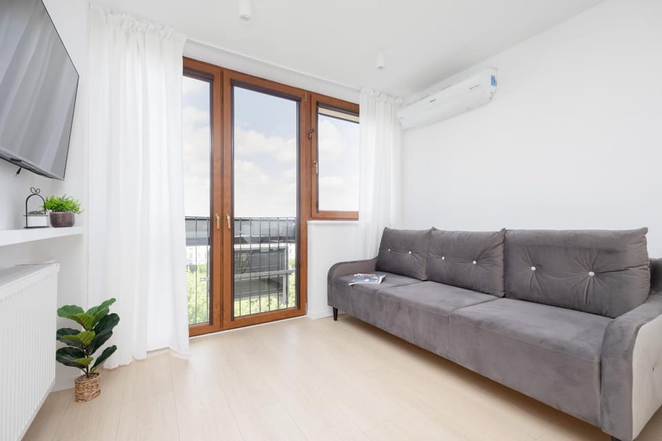 TV and multimedia, View (from property/room), Living room, Seating area