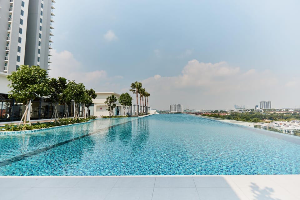 Pool view, Swimming pool