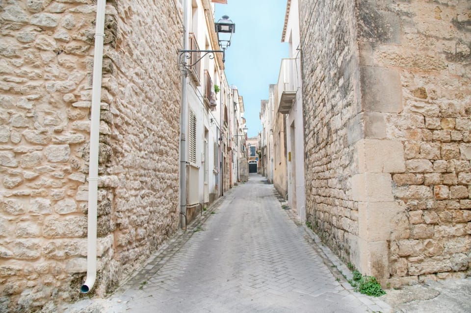 Neighbourhood