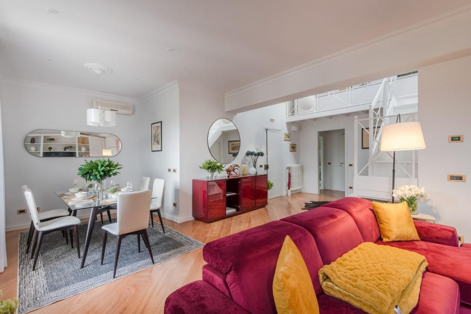 Miranda Luxury Rental Penthouse in the Heart of Lucca Apartment in Capannori