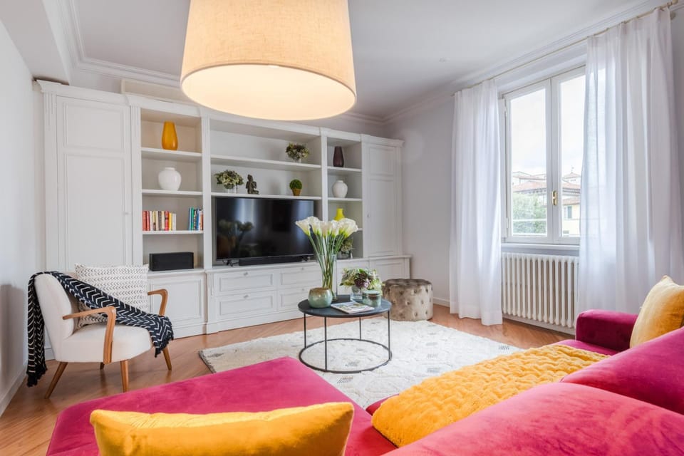 Miranda Luxury Rental Penthouse in the Heart of Lucca Apartment in Capannori