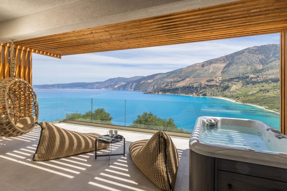 Nearby landmark, View (from property/room), Balcony/Terrace, Sea view