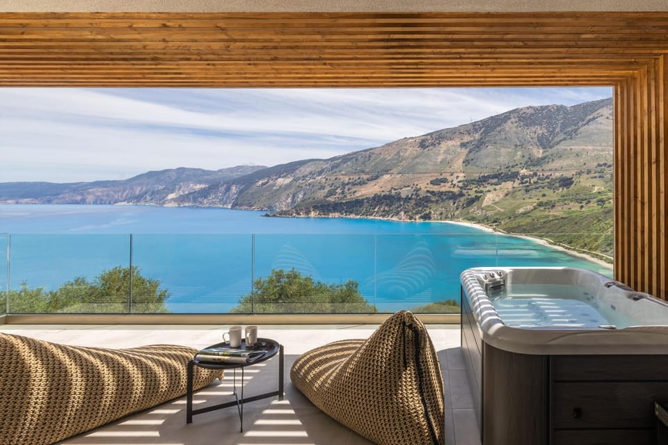 Natural landscape, View (from property/room), Balcony/Terrace, Spa and wellness centre/facilities, Sea view