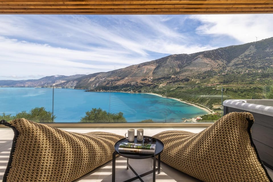 Natural landscape, View (from property/room), Balcony/Terrace, Sea view
