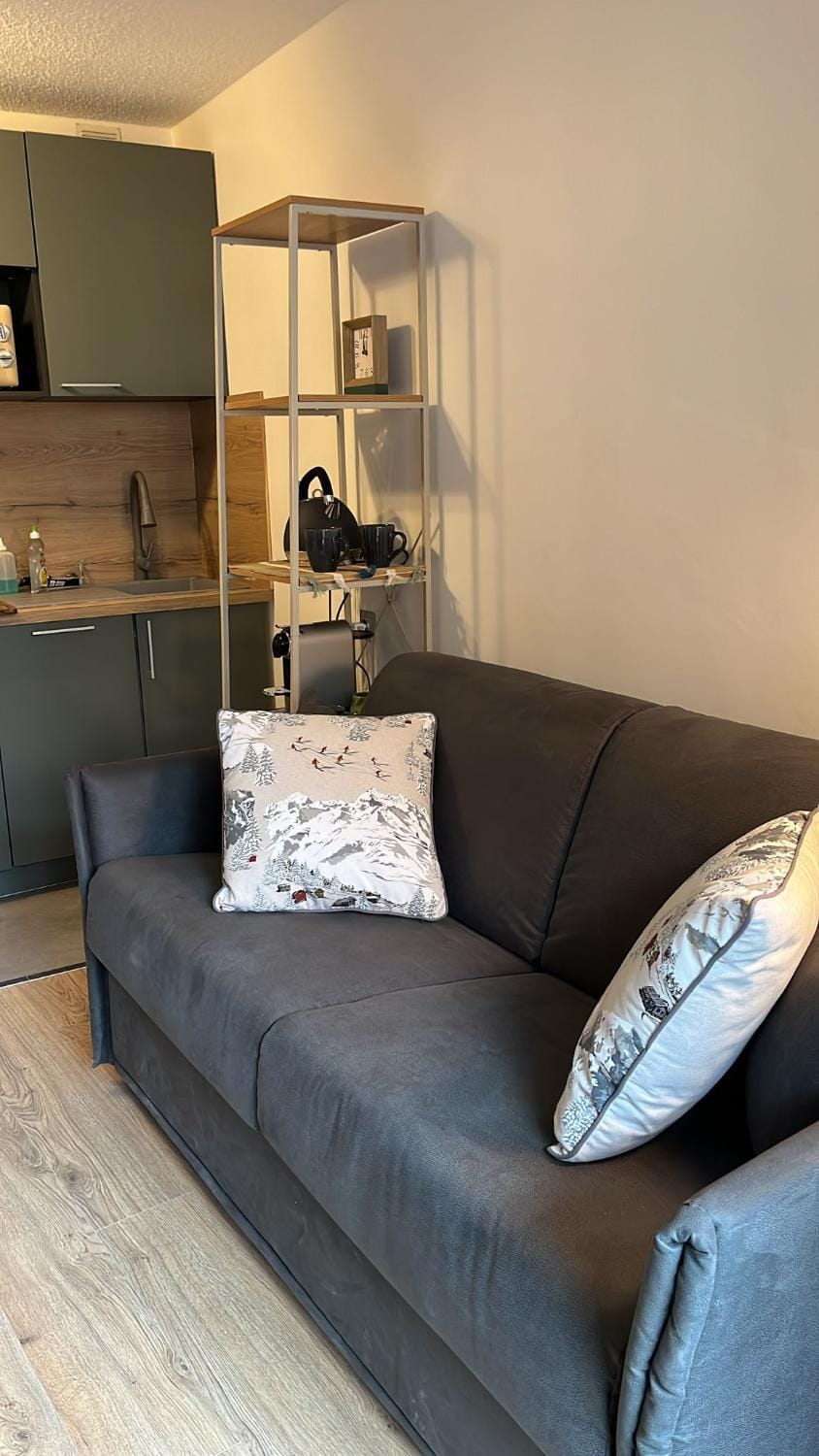 STUDIO DENT DU CROCODILE, AIGUILLE du MIDI, BALCON, PARKING Apartment in Chamonix