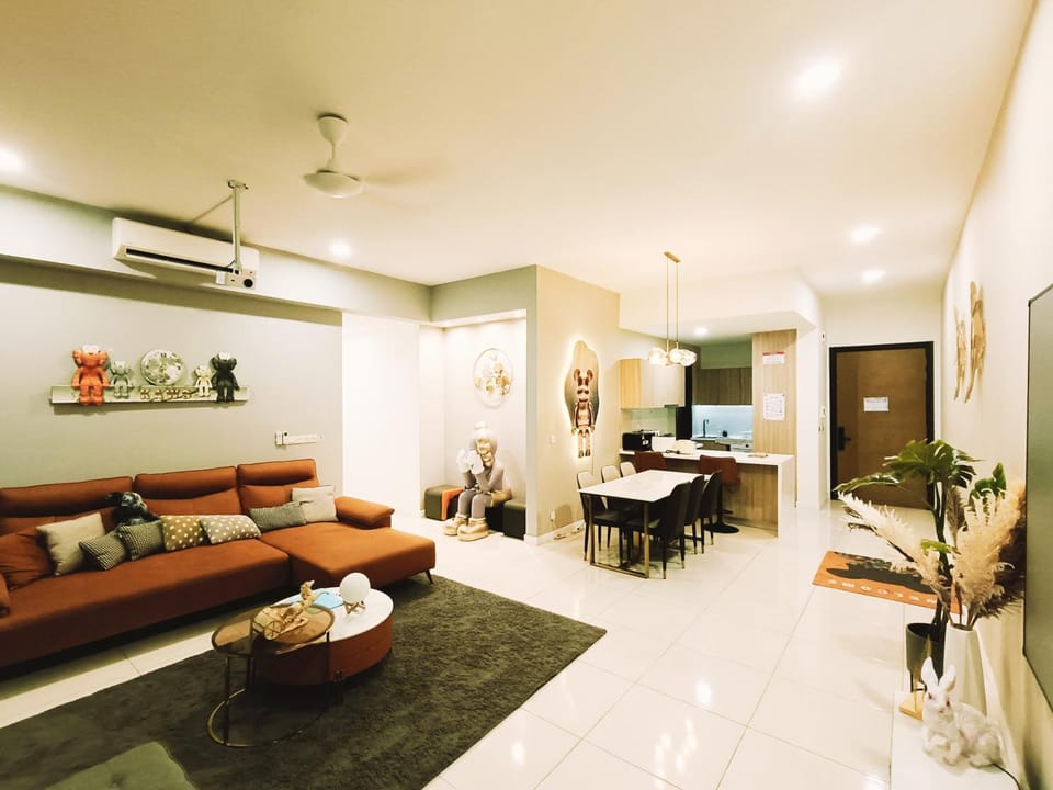 Bed, TV and multimedia, Kitchen or kitchenette, Living room, Seating area, Dining area, air conditioner