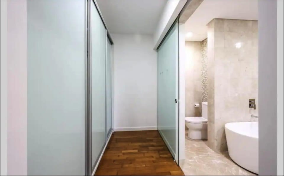Shower, Toilet, Bathroom, Bedroom, wardrobe