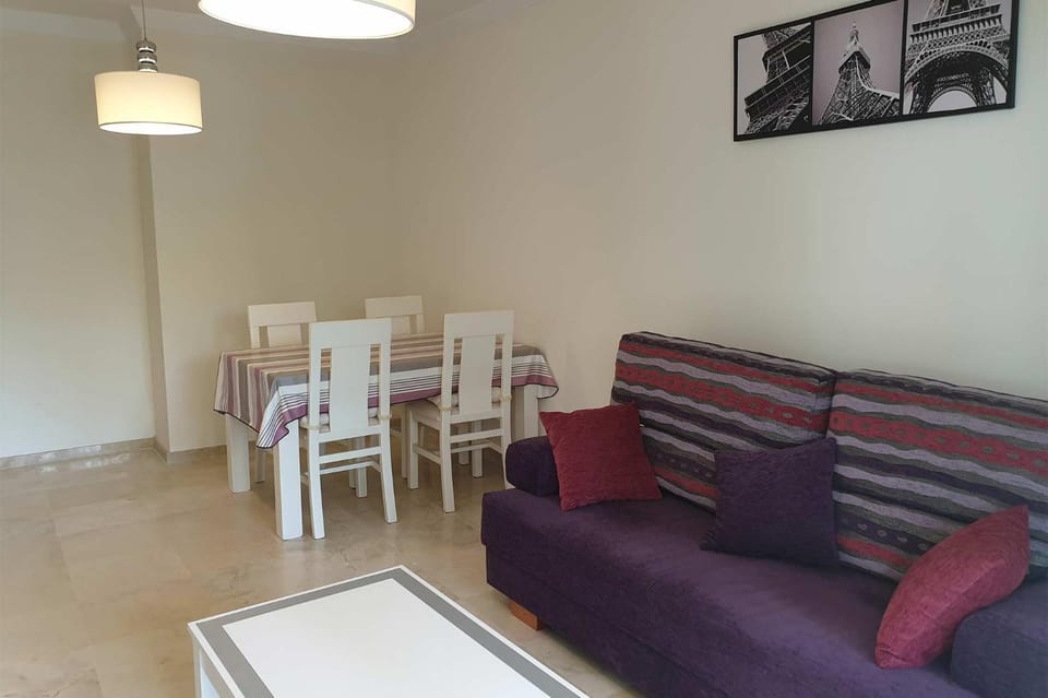 Residencial Duquesa Apartment in San Luis de Sabinillas