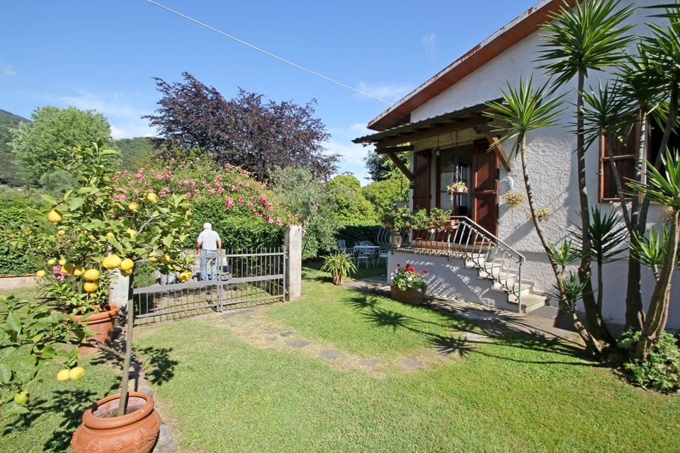 Garden, On site
