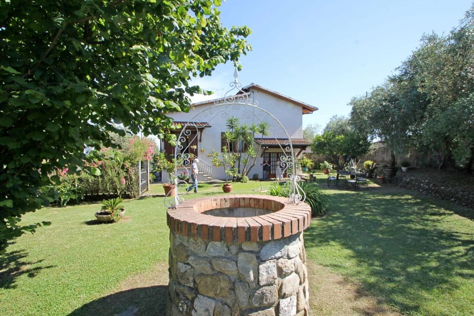 Garden, On site