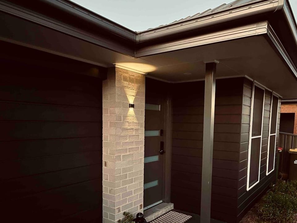 Maitland Getaway - Spa, EV Friendly, Pet Friendly House in Maitland