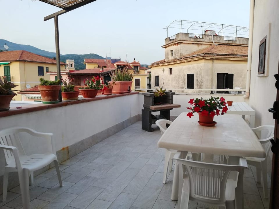 Property building, Balcony/Terrace