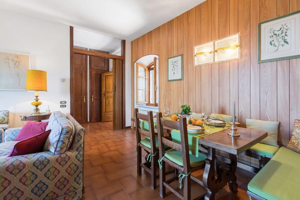 Spring, Winter, Summer, Living room, Autumn