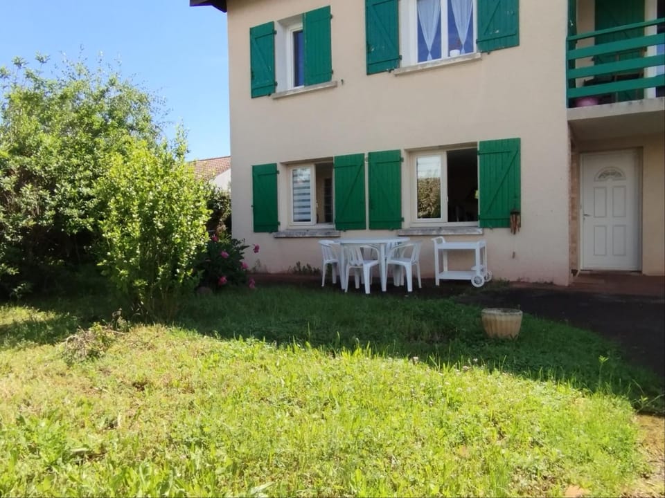Accueil curistes et Thermes climatisé Apartment in Auvergne-Rhône-Alpes
