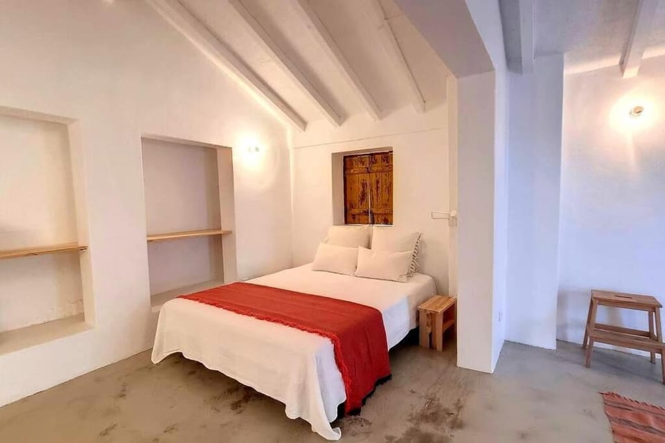 Casa Típica com Pátio e Tanque House in Setubal District