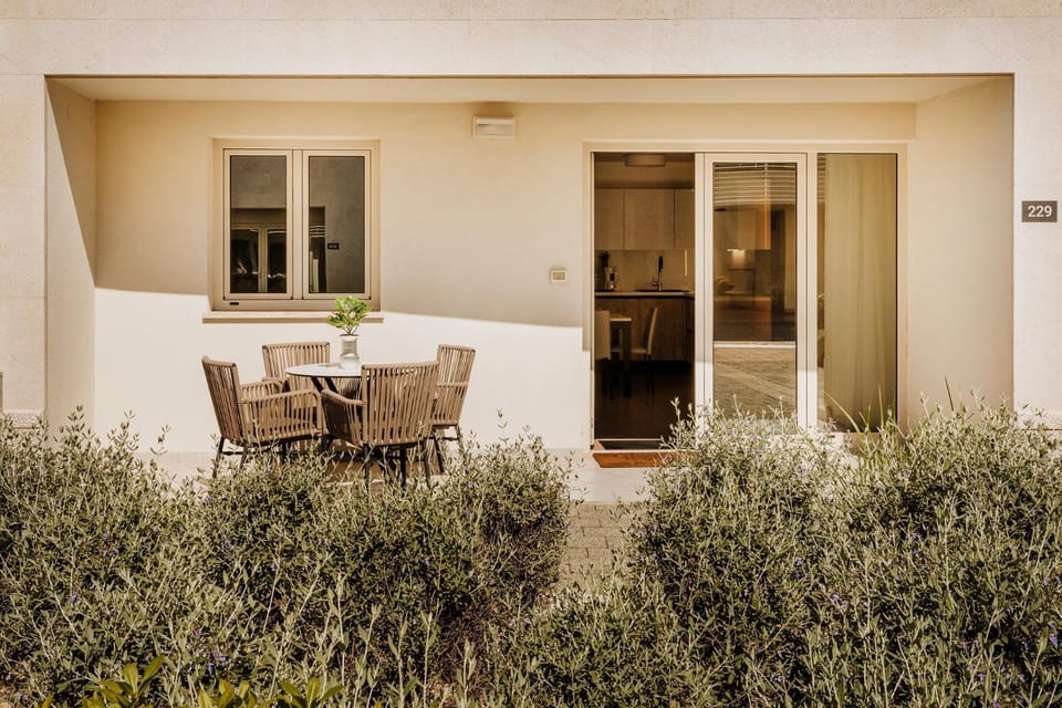 Patio, Facade/entrance, Garden, Garden, Seating area, Garden view