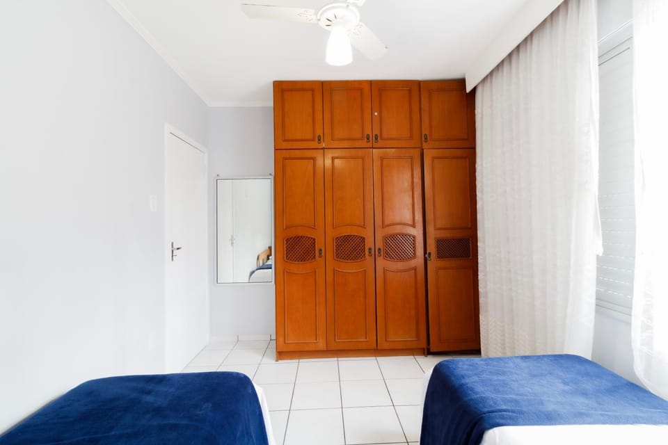 Apt para 5 na R. 2000 próximo a praia WC8702 Apartment in Camboriú