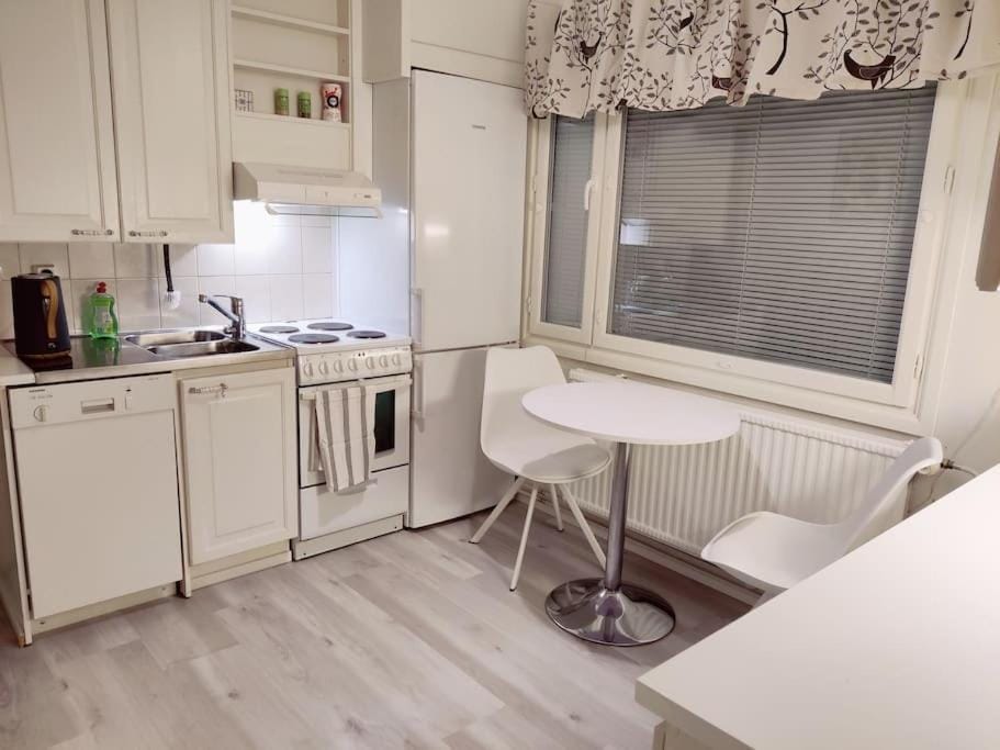 Yksiö omalla puusaunalla Apartment in Lapland