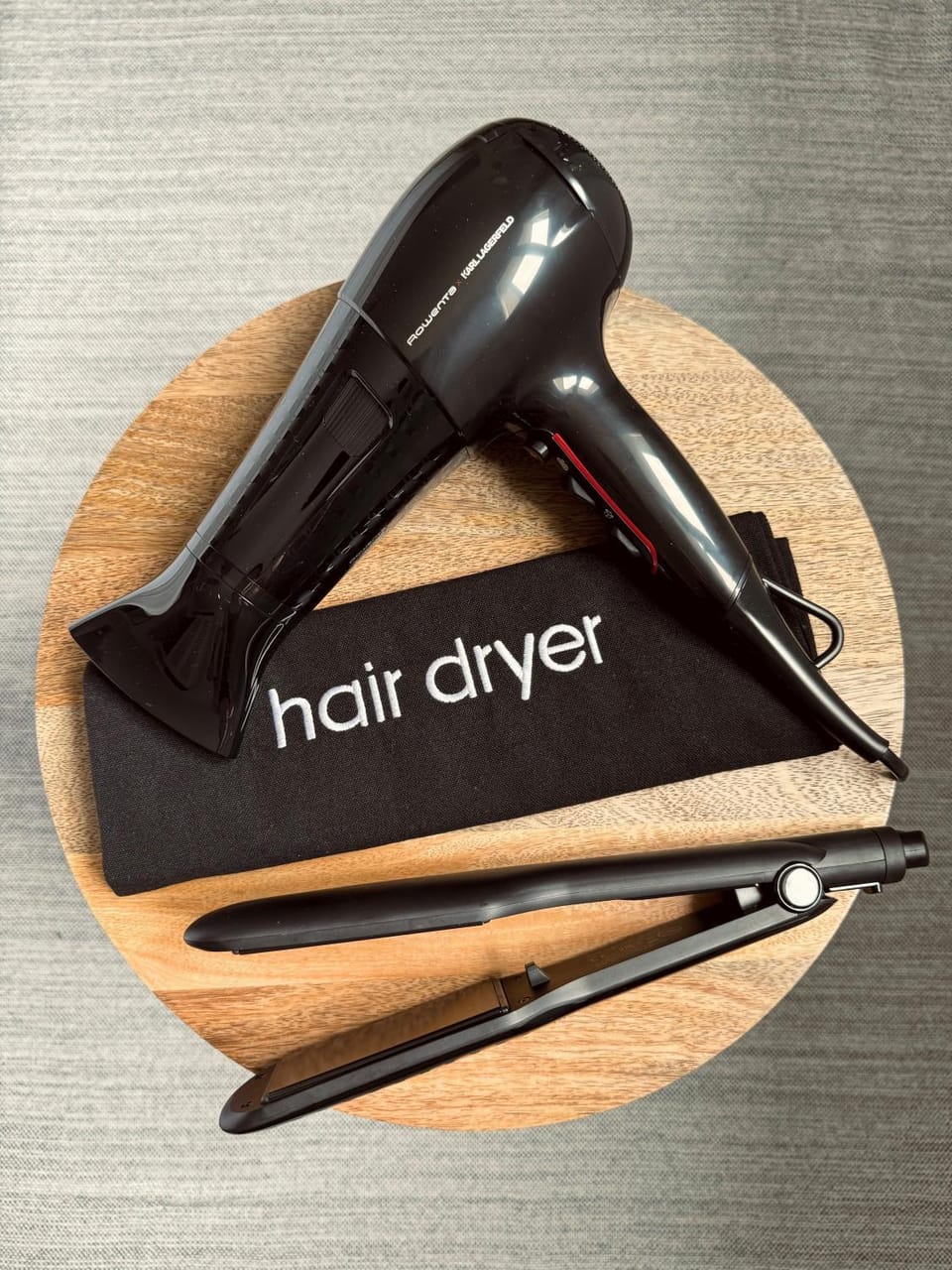 Shower, Bathroom, hair dryier