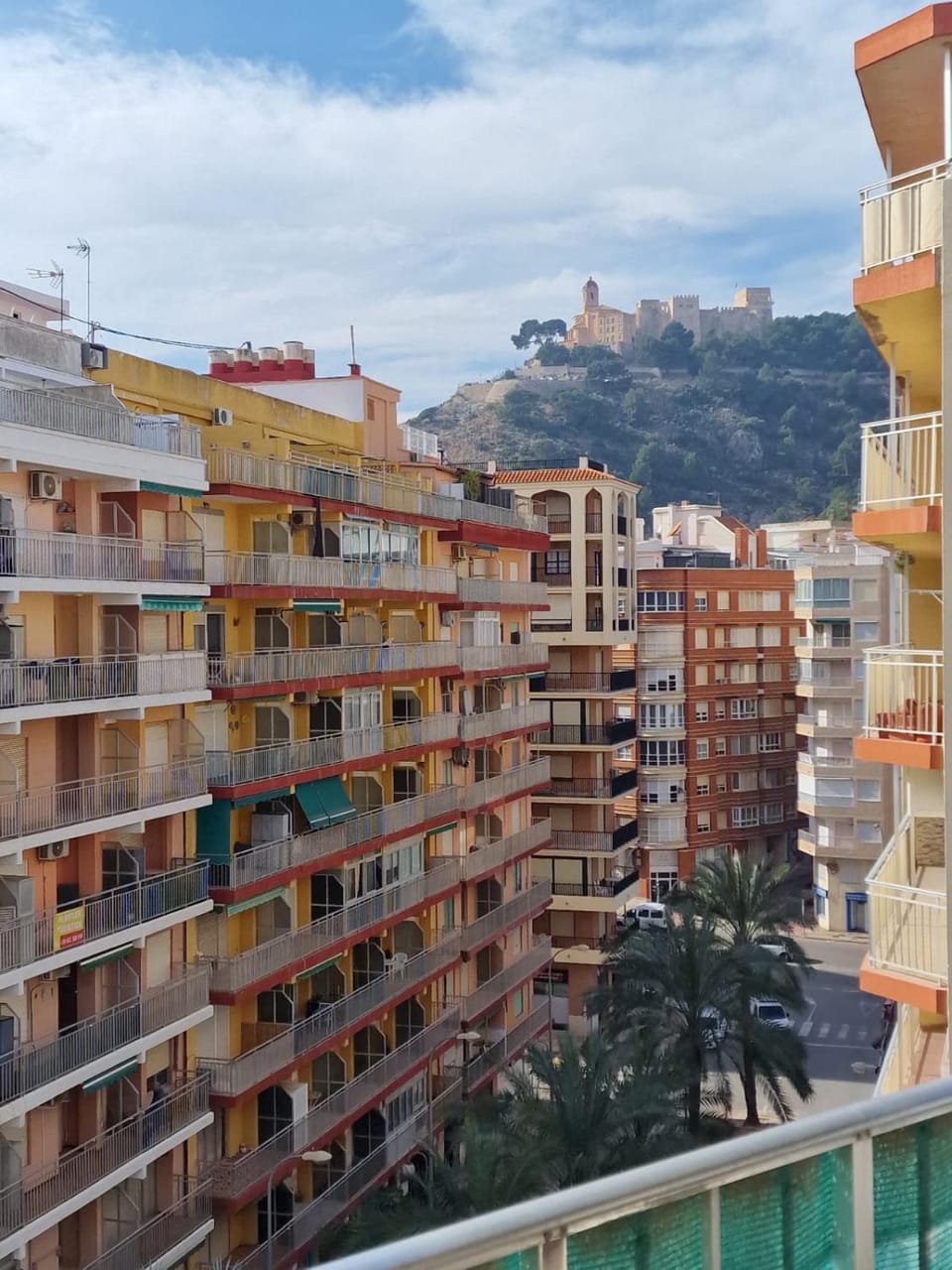 Balcony/Terrace, Balcony/Terrace, Landmark view, Mountain view