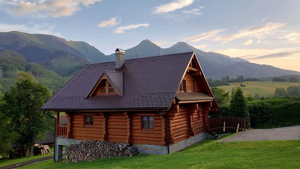 Property building, Off site, Mountain view