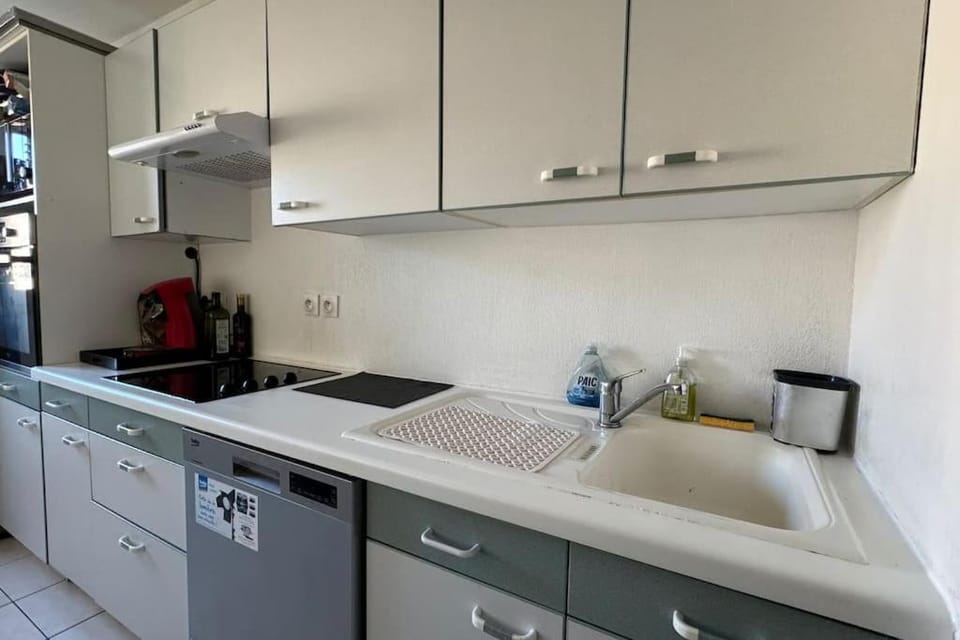 Nice Proche Mer Apartment in Nice