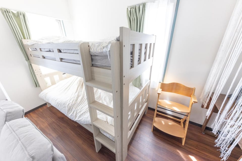 bunk bed