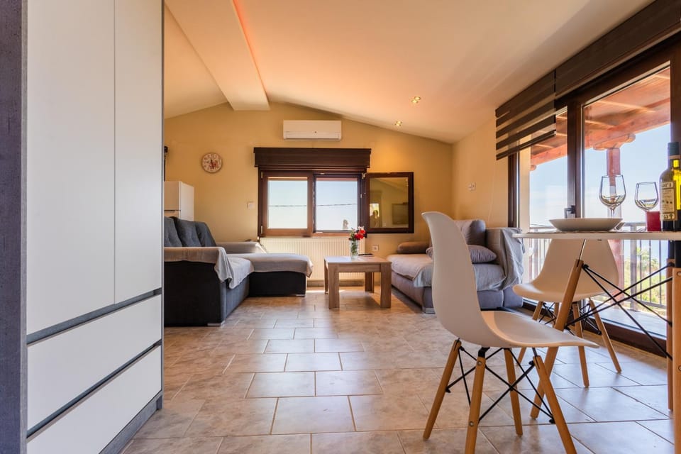 Papi's free parking Villa Villa in Evros, Greece