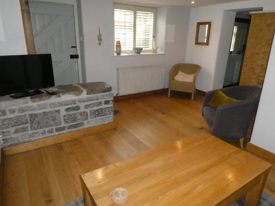 Bracken in Converted Barn House in Sedgemoor