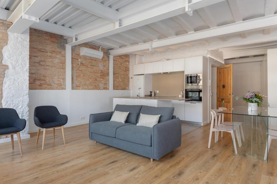 Kitchen or kitchenette, Living room, Photo of the whole room, Dining area