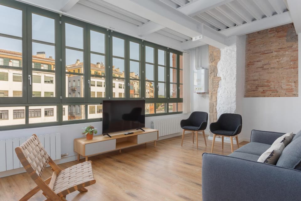 Communal lounge/ TV room, TV and multimedia, Living room, Evening entertainment