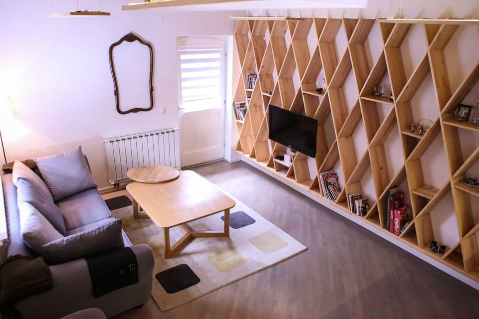 Communal lounge/ TV room, Living room, Seating area