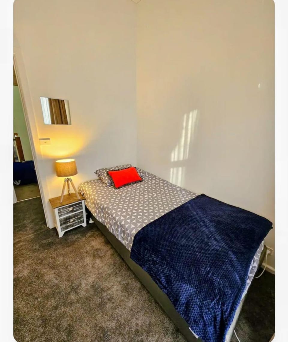 Euro Nomads Bed and Breakfast in Melbourne