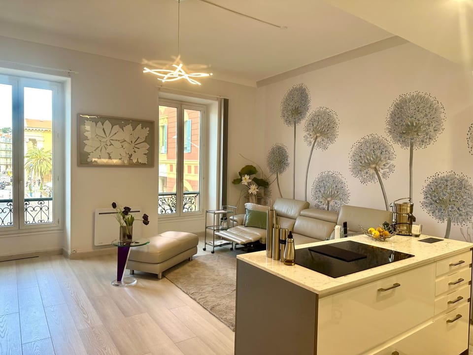 Living room, kitchen