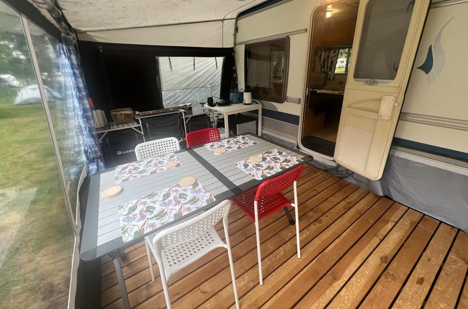 Dębki przyczepa kempingowa Fendt Campground/ 
RV Resort in Pomeranian Voivodeship