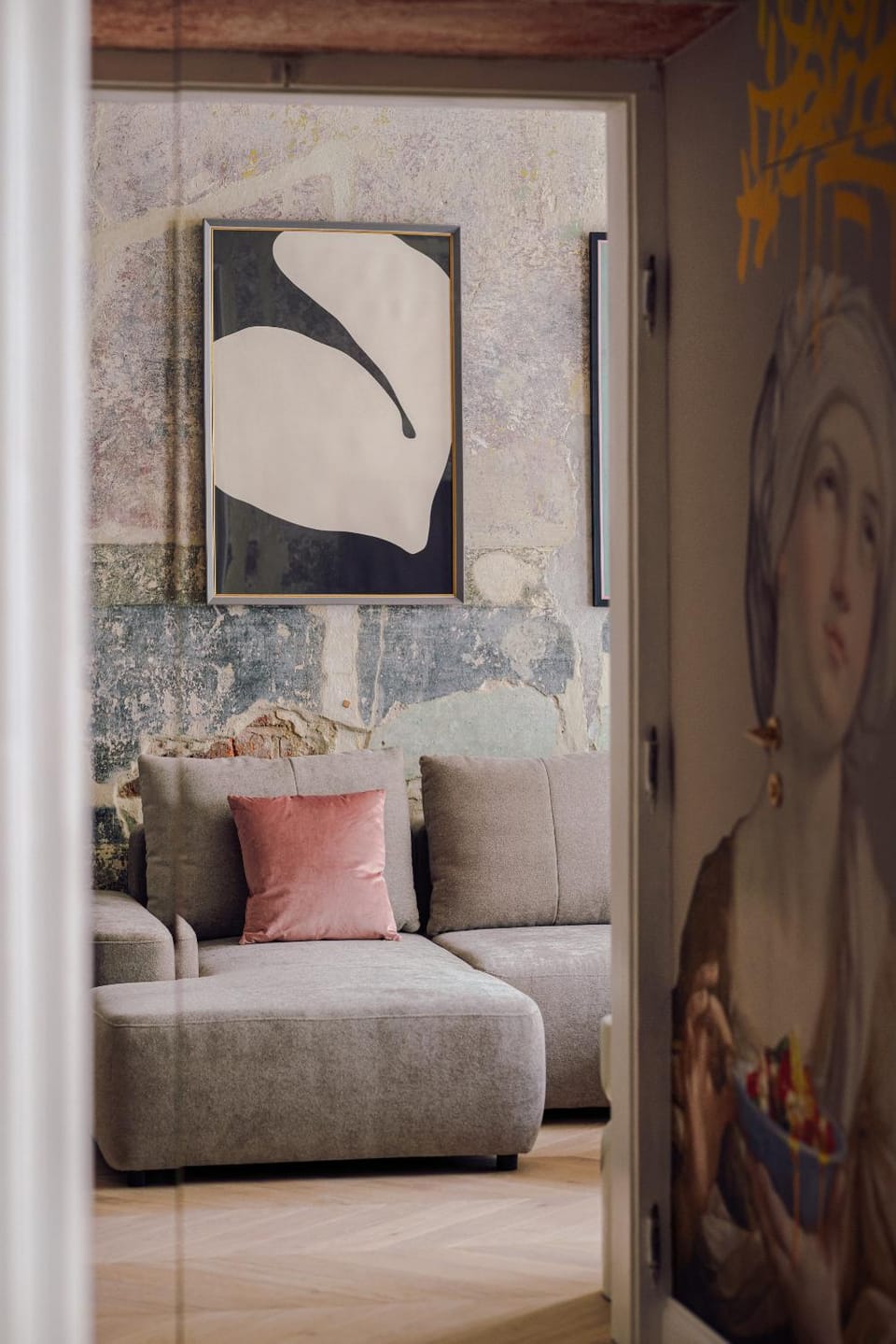 Living room, Seating area